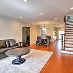 Peggys Place D C Home With Deck Near Downtown!