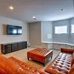 Peggys Place D C Home With Deck Near Downtown!