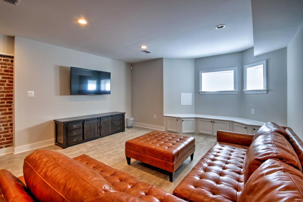 Сasa de vacaciones Peggys Place D C With Deck Near Downtown! *