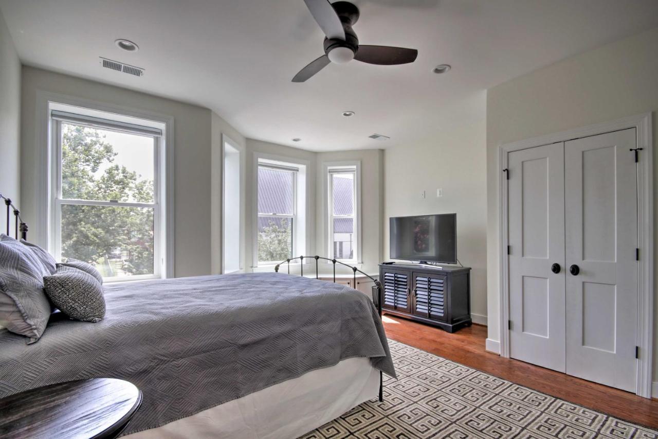 Peggys Place D C With Deck Near Downtown! Holiday home