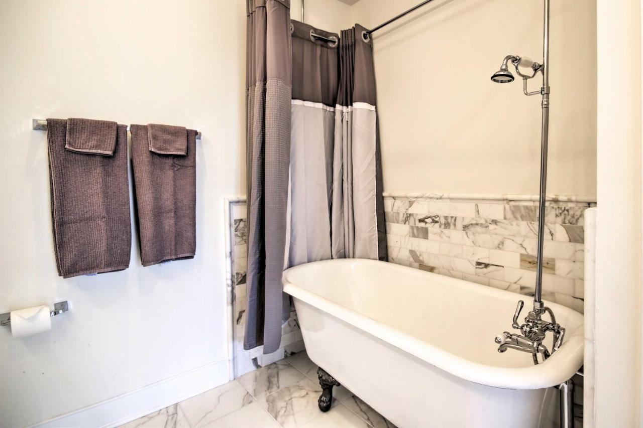 Peggys Place D C With Deck Near Downtown! Holiday home *